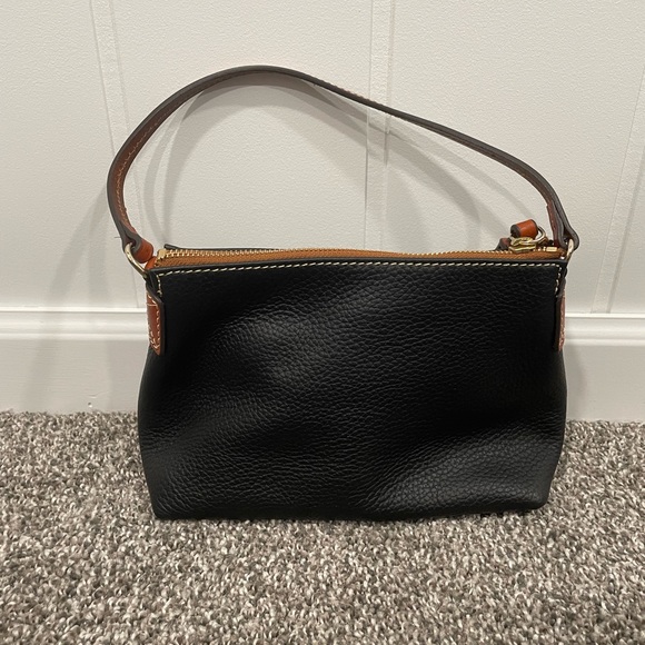 Dooney & Bourke Small Shoulder Bag - Picture 3 of 5